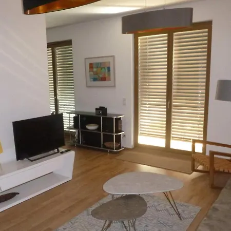 Apartment Ferienwohnung Am Lindenauer Markt Leipzig