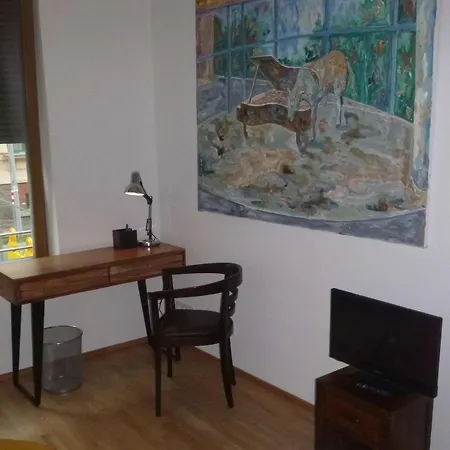 Apartment Ferienwohnung Am Lindenauer Markt Leipzig